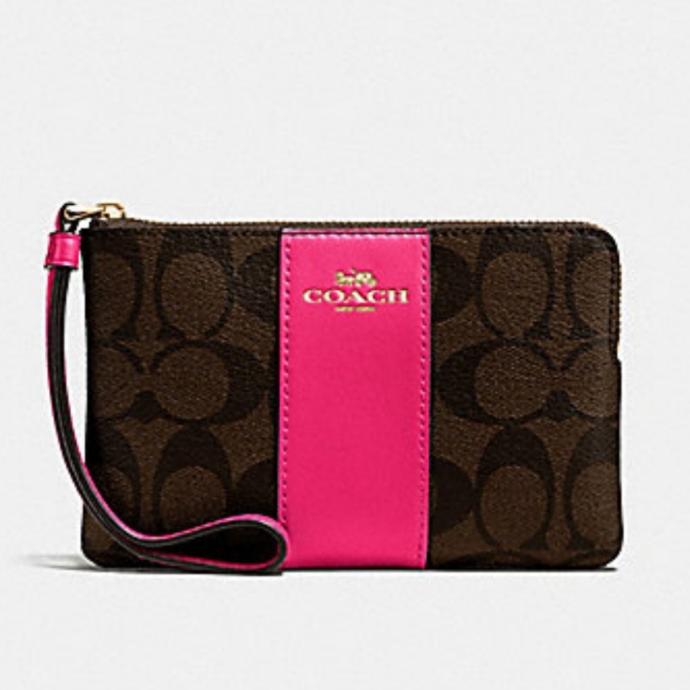 🆕 Coach Corner Zip Wristle In Signature Canvas
